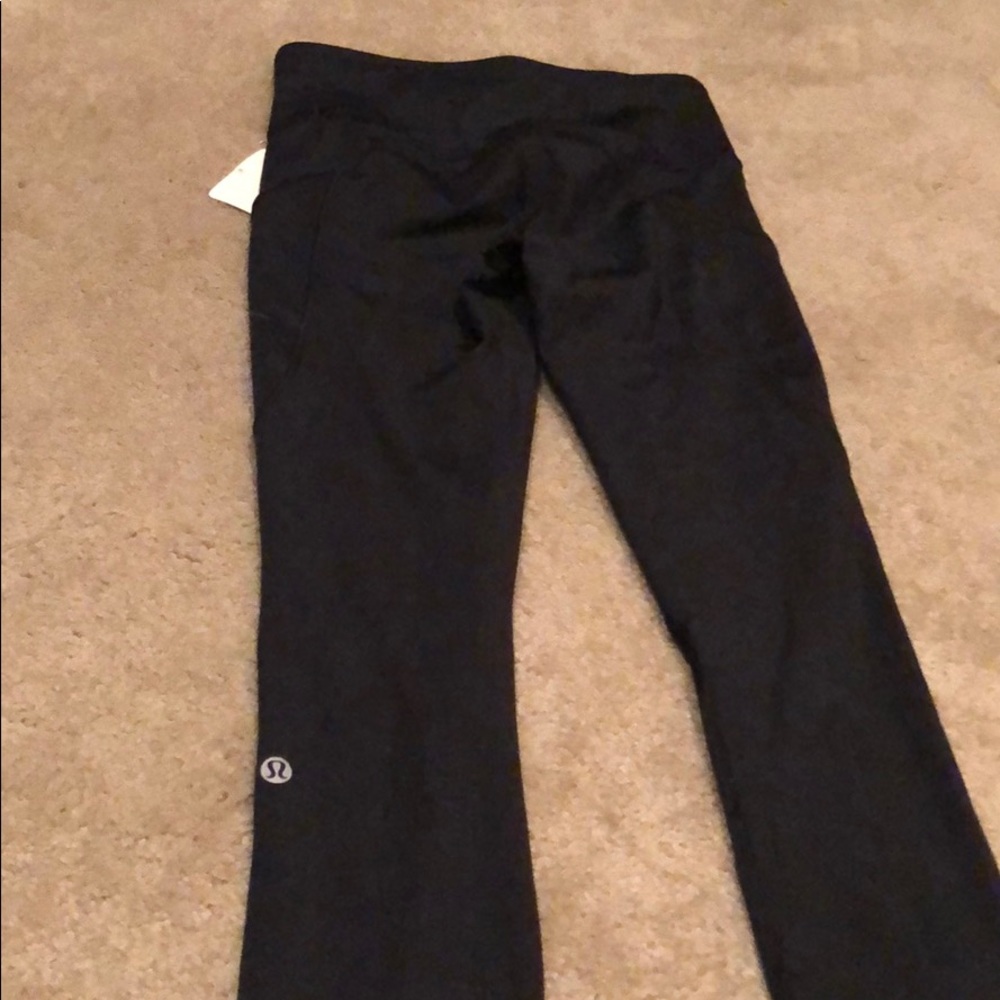 🔥Brand New FAST&FREE 7/8Lulu leggings size 4🔥